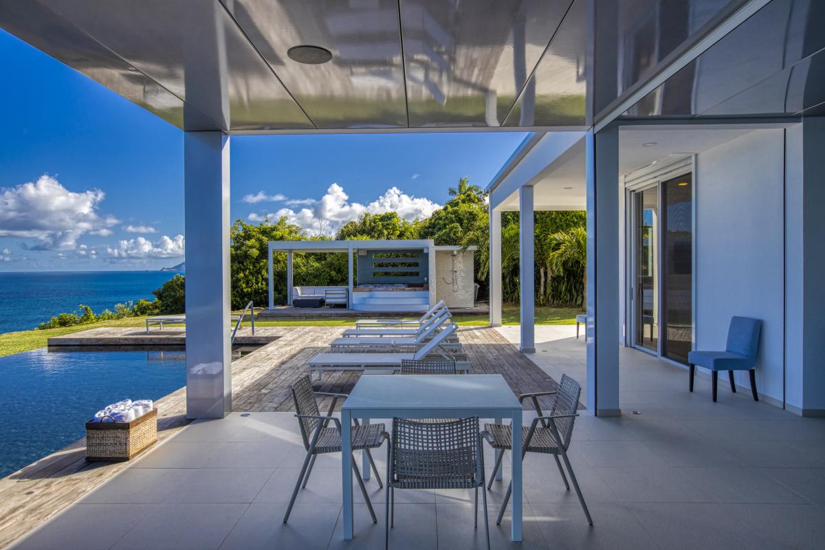 A louer villa Saint Martin Terres Basses - Villa 5 chambres - La Falaise aux oiseaux - piscine - jacuzzi - vue mer (3)